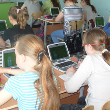 Компьютерные модели можно использовать в разных технологиях обучения. Лично мне нравится модель электронного обучения «1 ученик – 1 компьютер», использование которой позволяет каждому ученику быть активным участником в процессе изучения новой темы.