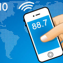 Если у вас завалялся старый автомобильный FM-модулятор, не спешите его выбрасывать. Ему тоже можно найти полезное применение, но уже в качестве демонстрационного прибора на уроках физики...  